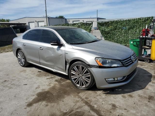 2014 Volkswagen Passat SE