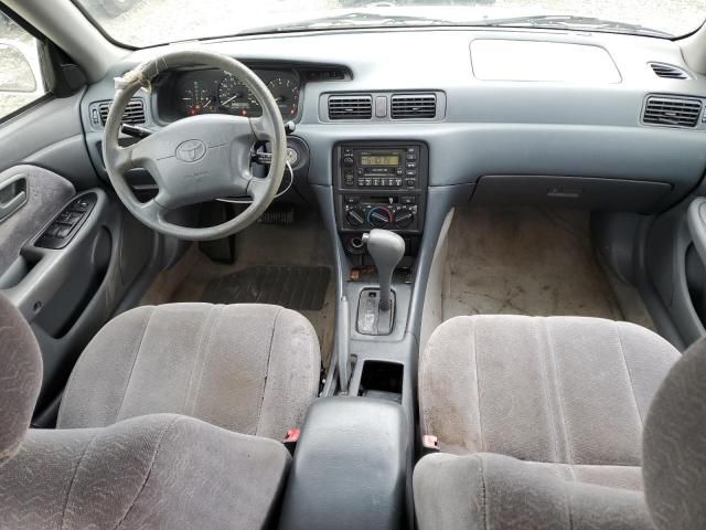 1999 Toyota Camry CE