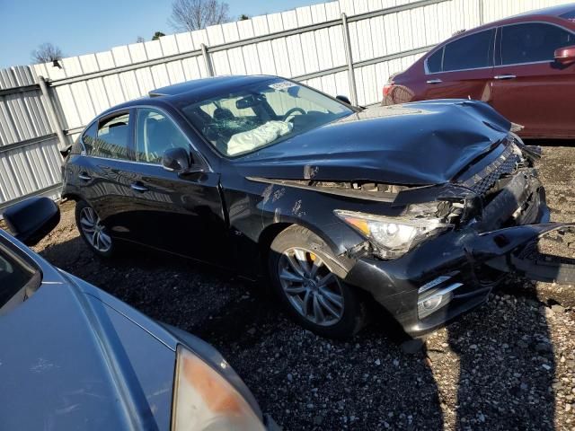 2015 Infiniti Q50 Base