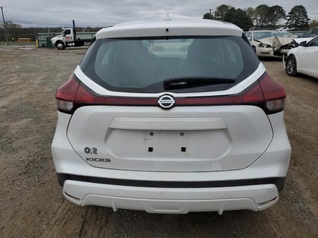 2021 Nissan Kicks S