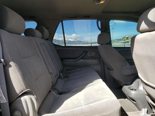 2003 Toyota Sequoia SR5