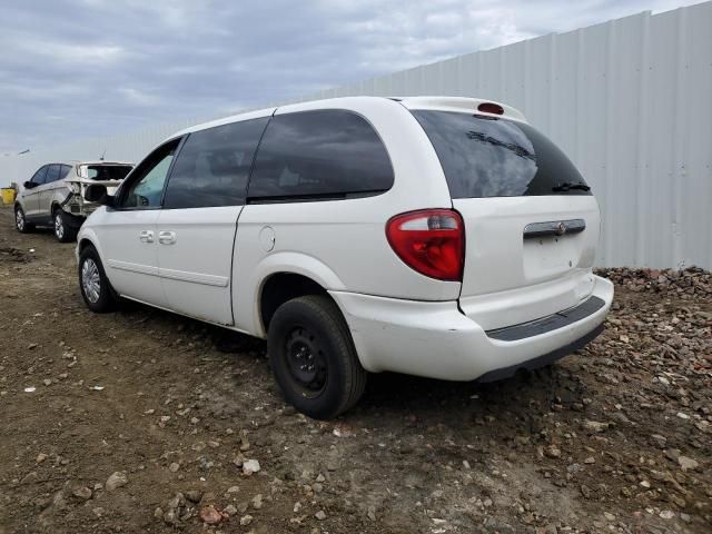 2006 Chrysler Town & Country LX