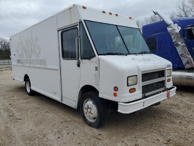 2001 Freightliner Chassis M Line WALK-IN Van