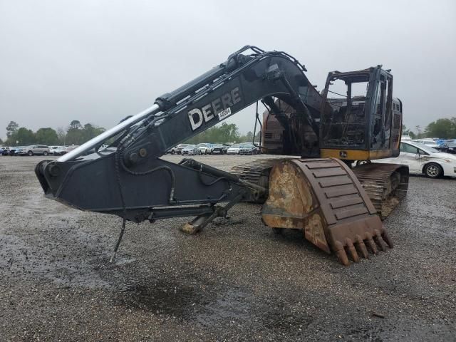 2020 John Deere Excavator