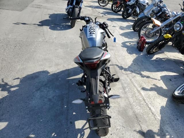 2023 Cf Moto 300SS