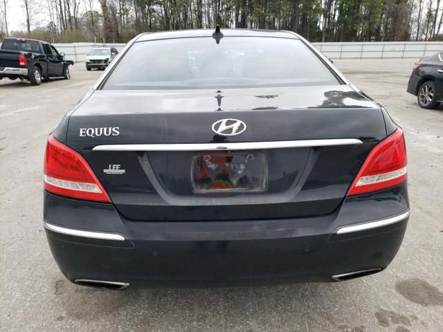 2013 Hyundai Equus Signature