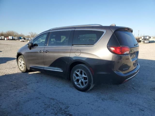 2017 Chrysler Pacifica Touring L Plus