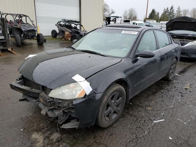 2004 Nissan Altima Base