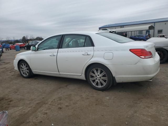 2010 Toyota Avalon XL