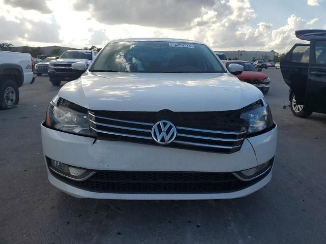 2015 Volkswagen Passat S