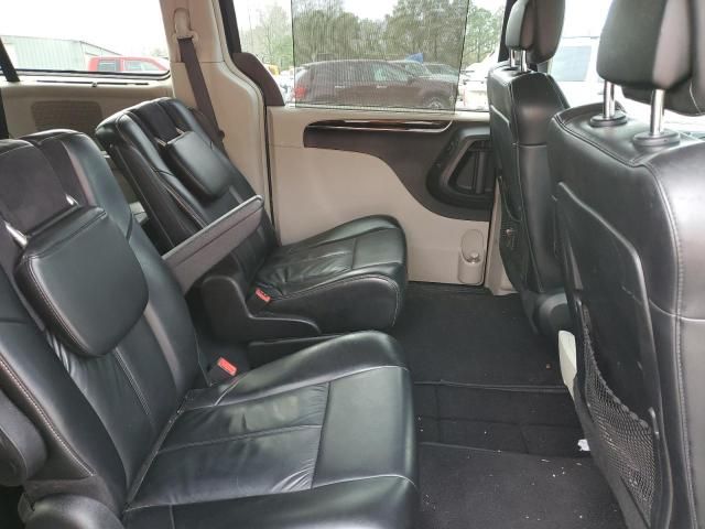 2014 Chrysler Town & Country Limited