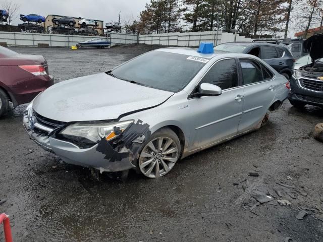 2015 Toyota Camry Hybrid