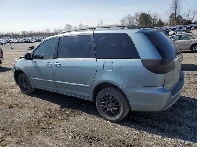 2006 Toyota Sienna LE