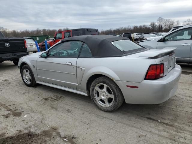 2004 Ford Mustang