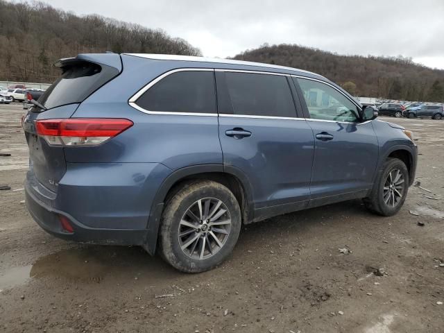 2019 Toyota Highlander SE