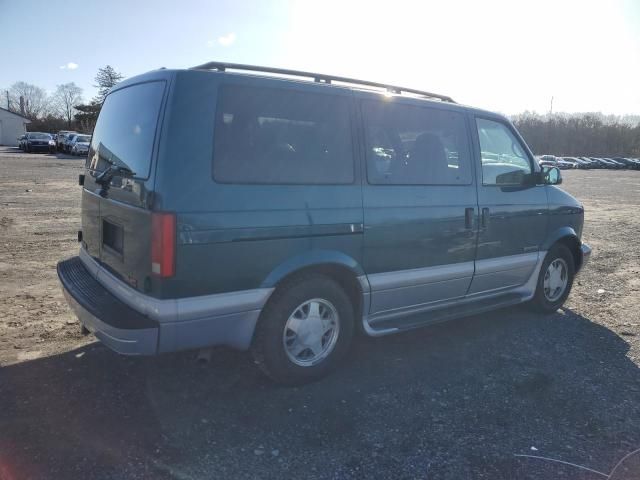 2000 GMC Safari XT