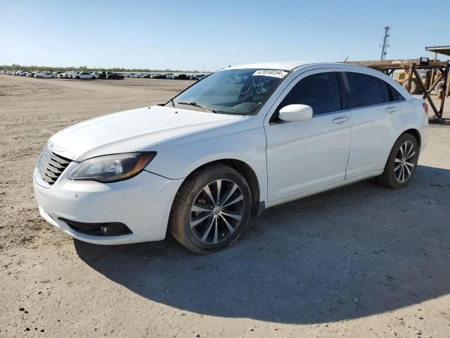 2013 Chrysler 200 Limited