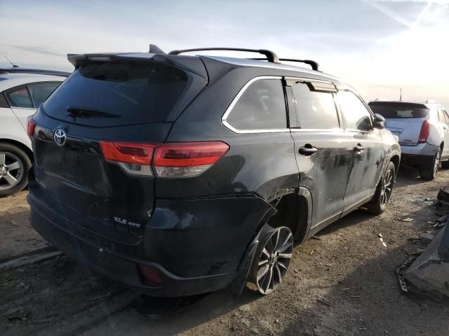 2019 Toyota Highlander SE