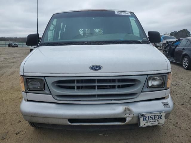 2002 Ford Econoline E150 Van