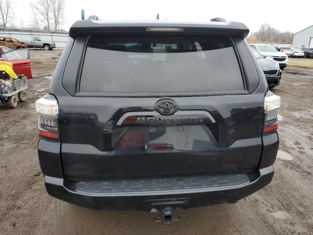 2022 Toyota 4runner SR5