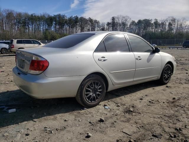 2005 Toyota Camry LE