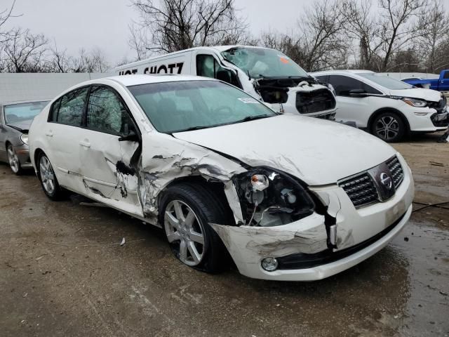 2005 Nissan Maxima SE