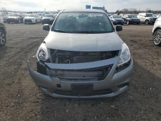 2013 Nissan Versa S