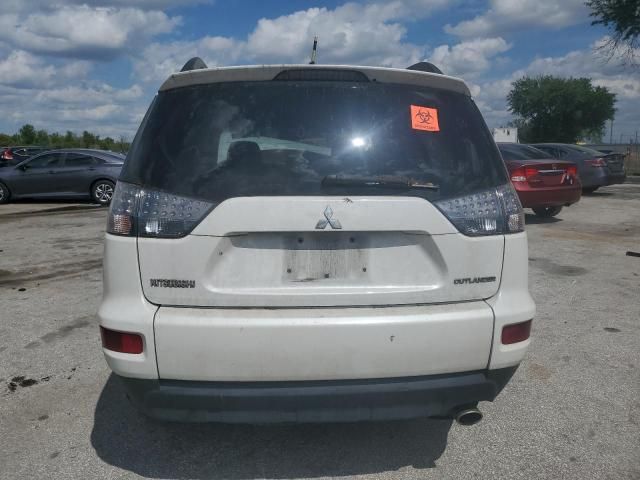 2010 Mitsubishi Outlander SE