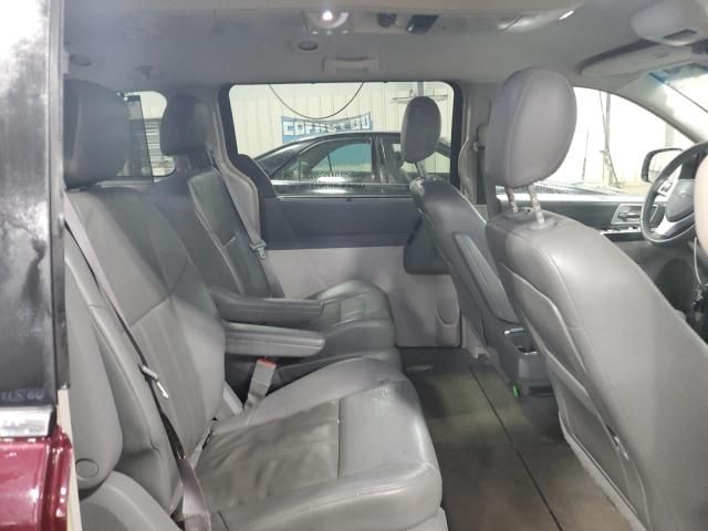 2008 Chrysler Town & Country Touring