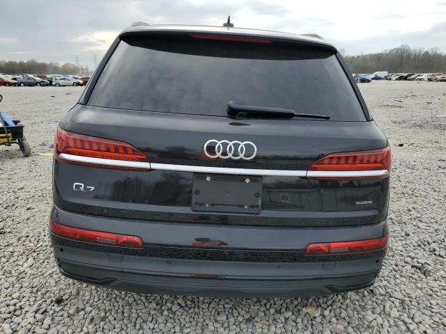 2021 Audi Q7 Prestige