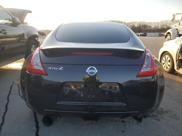 2012 Nissan 370Z Base