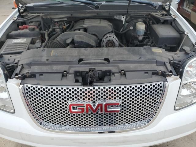 2009 GMC Yukon XL Denali