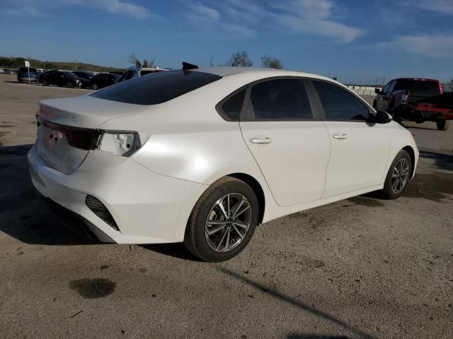 2023 KIA Forte LX