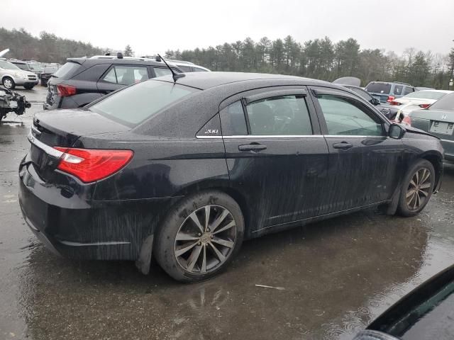 2014 Chrysler 200 Touring