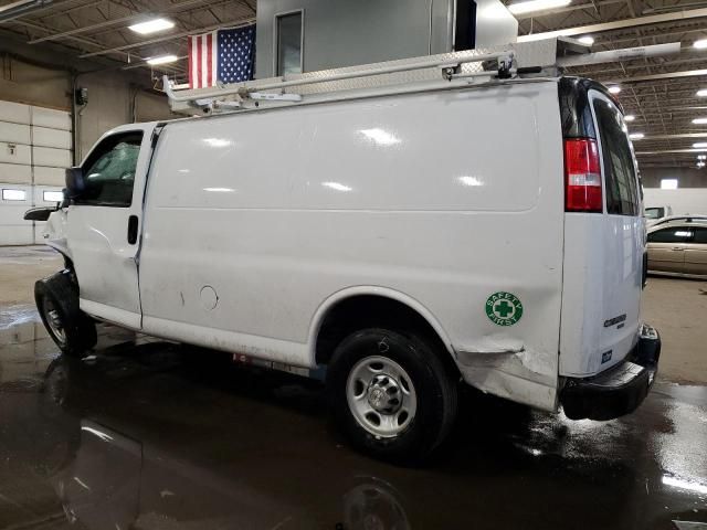 2016 Chevrolet Express G2500