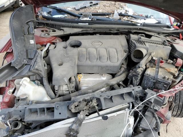 2010 Nissan Altima Base