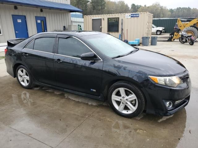 2014 Toyota Camry Hybrid