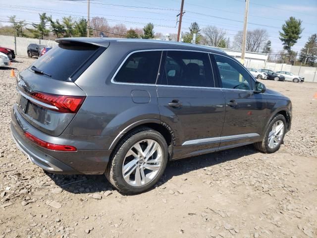 2021 Audi Q7 Premium Plus