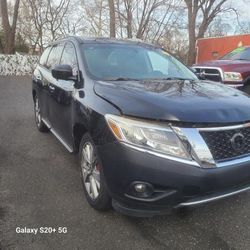 Salvage cars for sale from Copart Windsor, NJ: 2013 Nissan Pathfinder S