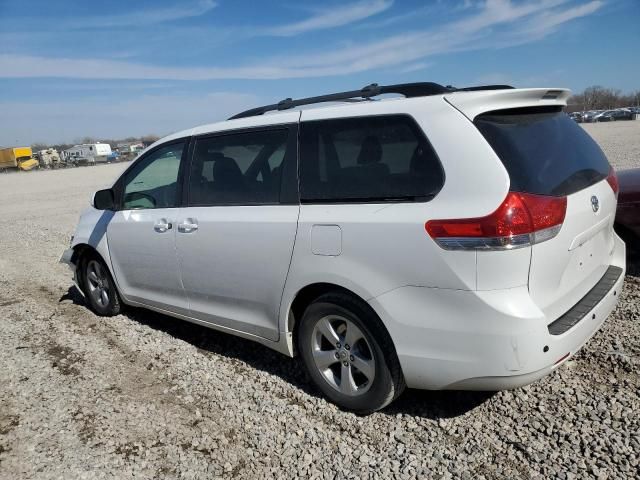 2012 Toyota Sienna LE