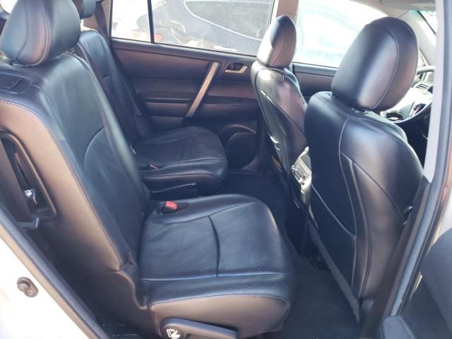 2011 Toyota Highlander Base