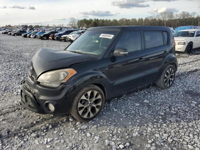 2013 KIA Soul +