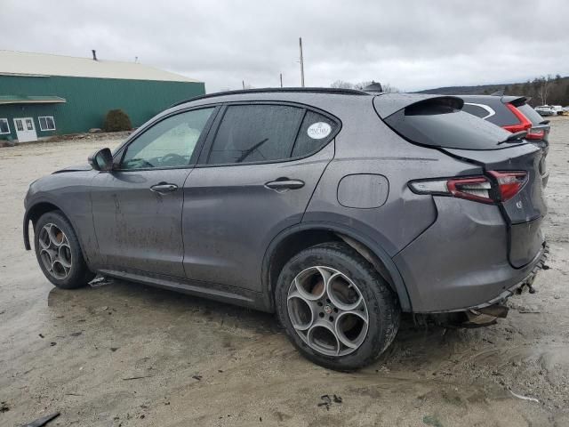 2018 Alfa Romeo Stelvio Sport