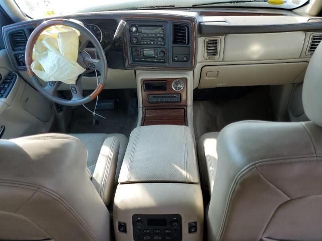 2004 Cadillac Escalade Luxury