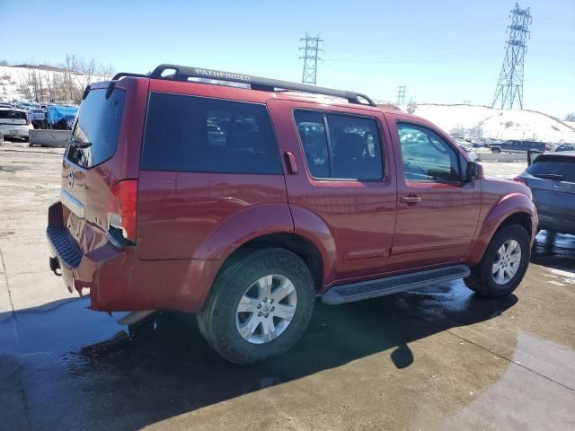 2006 Nissan Pathfinder LE