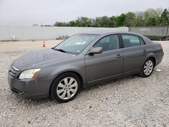 2005 Toyota Avalon XL