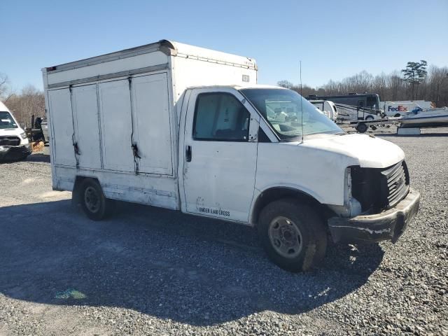 2008 GMC Savana Cutaway G3500