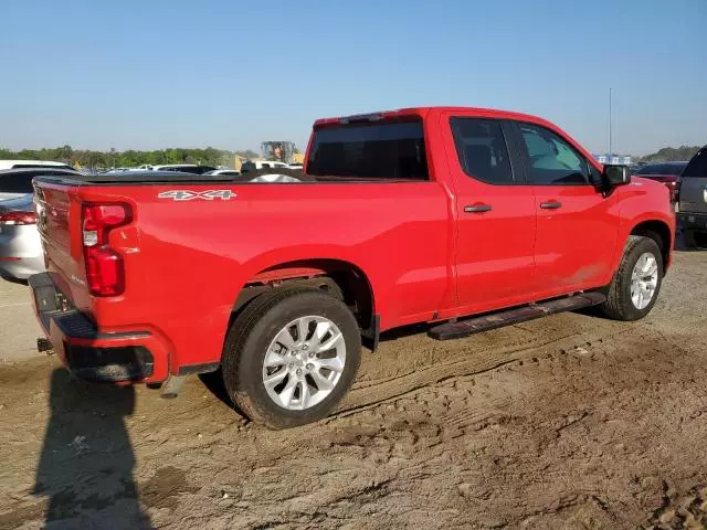 2021 Chevrolet Silverado K1500 Custom