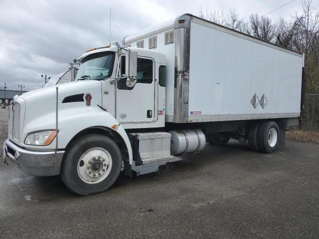 2013 Kenworth Construction T370