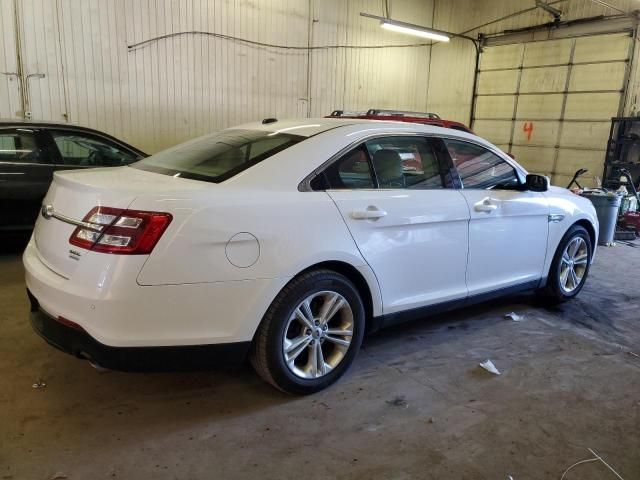 2014 Ford Taurus SEL